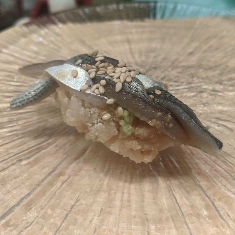 コハダ(鮨よしかわ 麻布十番)