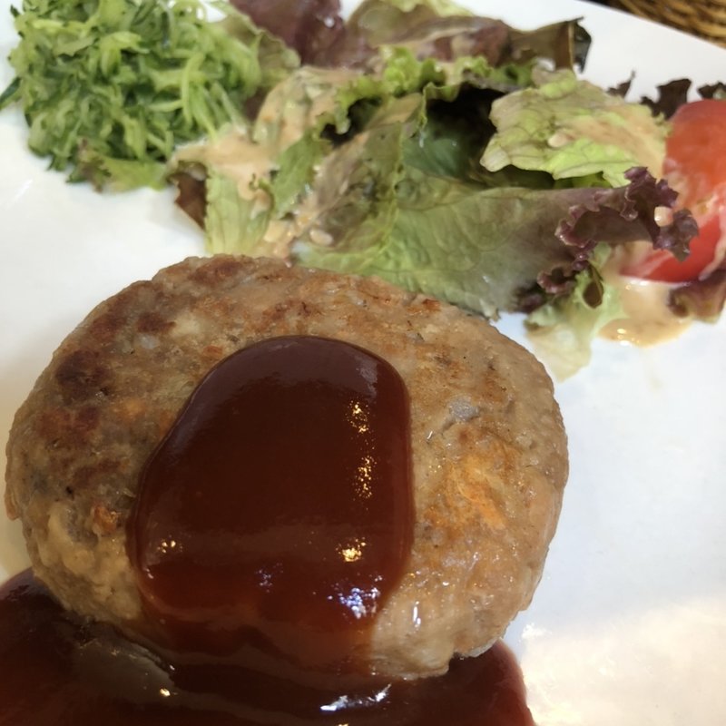 ハンバーグ定食(ウチごはん まんまみぃ屋)