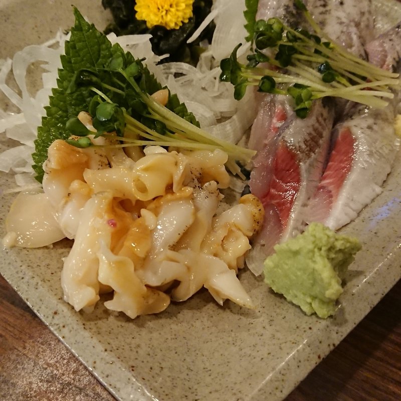 入梅いわし刺、つぶ貝刺(かきざき)