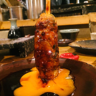 つくね（卵黄添え）(焼鳥 せんみょう )