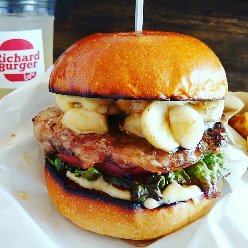 リッチー(Richard Burger (リチャードバーガー))