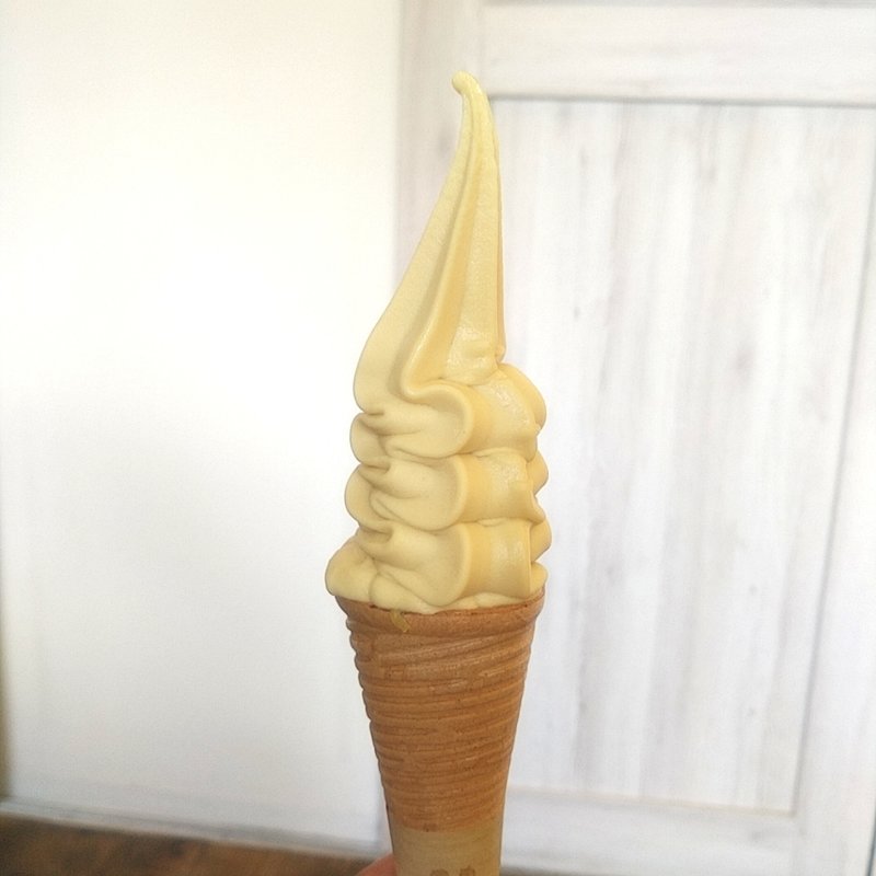 ゴールドキウイソフトクリーム(仙華園 )