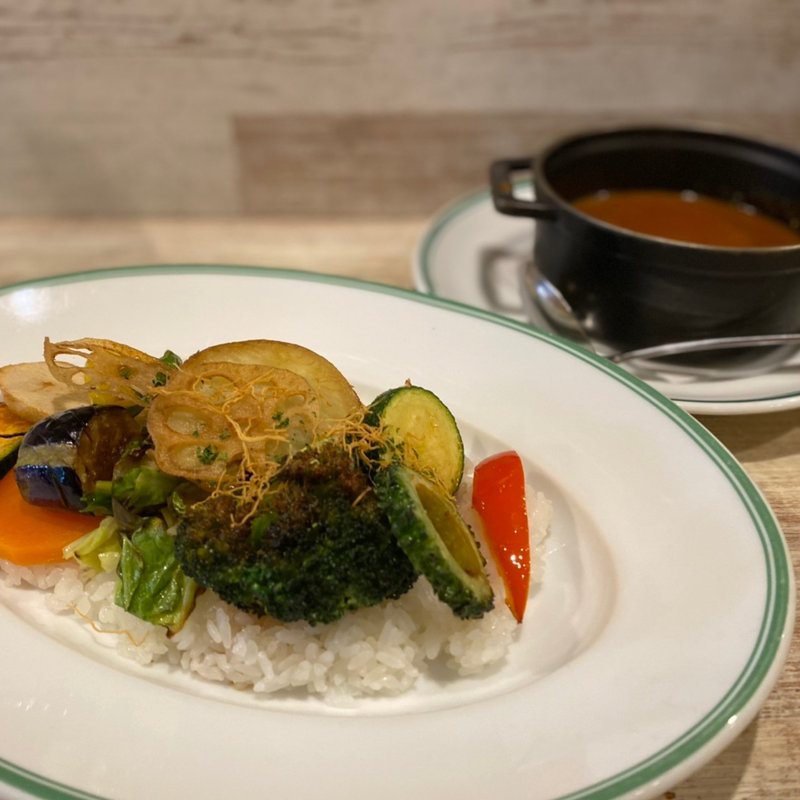 季節野菜15種のベジタブルカレー(カレークラブ キュイエール)