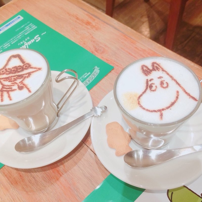 シルエットラテ ホット ムーミン(ムーミンベーカリー&カフェ 東京ドームシティ ラクーア店)