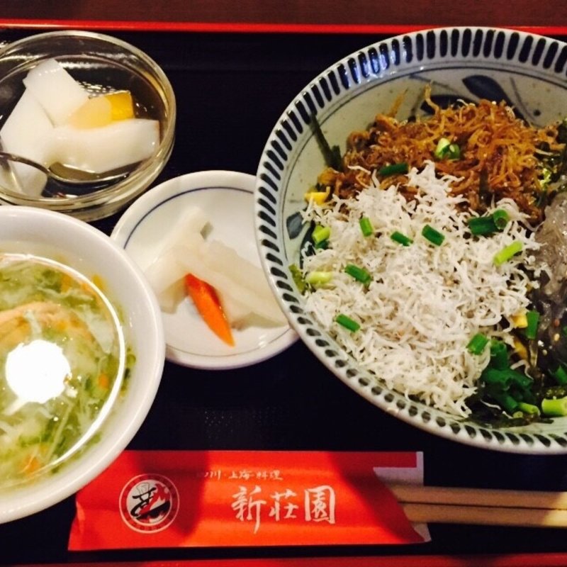 しらす丼(新荘園 鎌倉店)