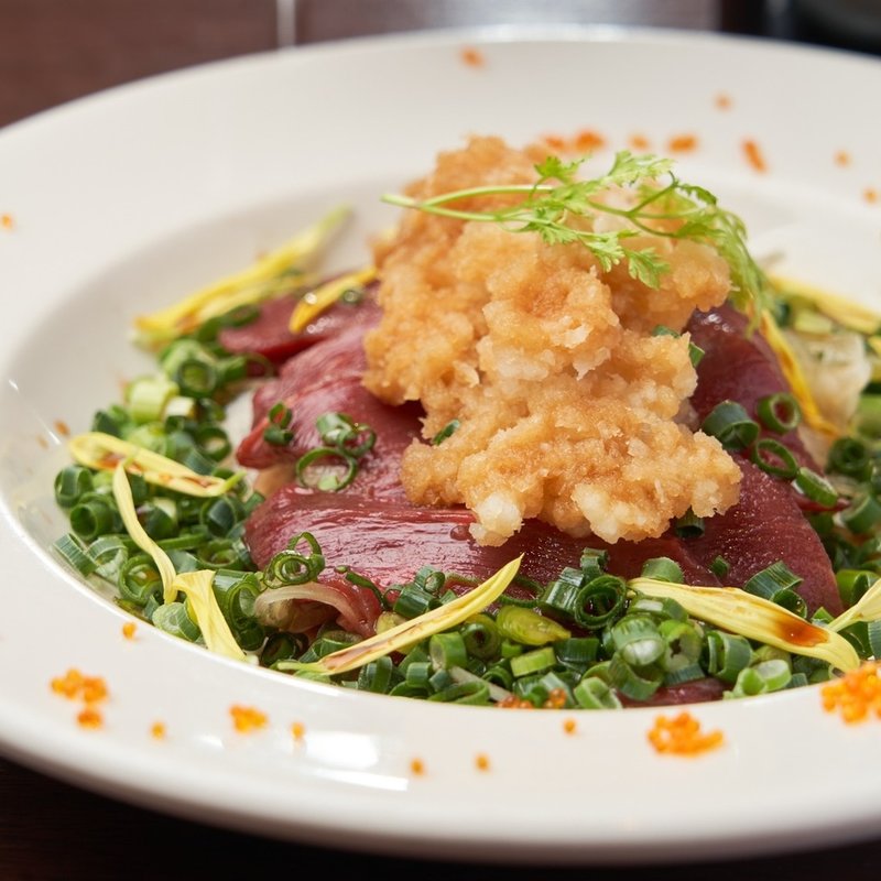 馬刺しのネギまみれカルパッチョ(ぶれゑめん)