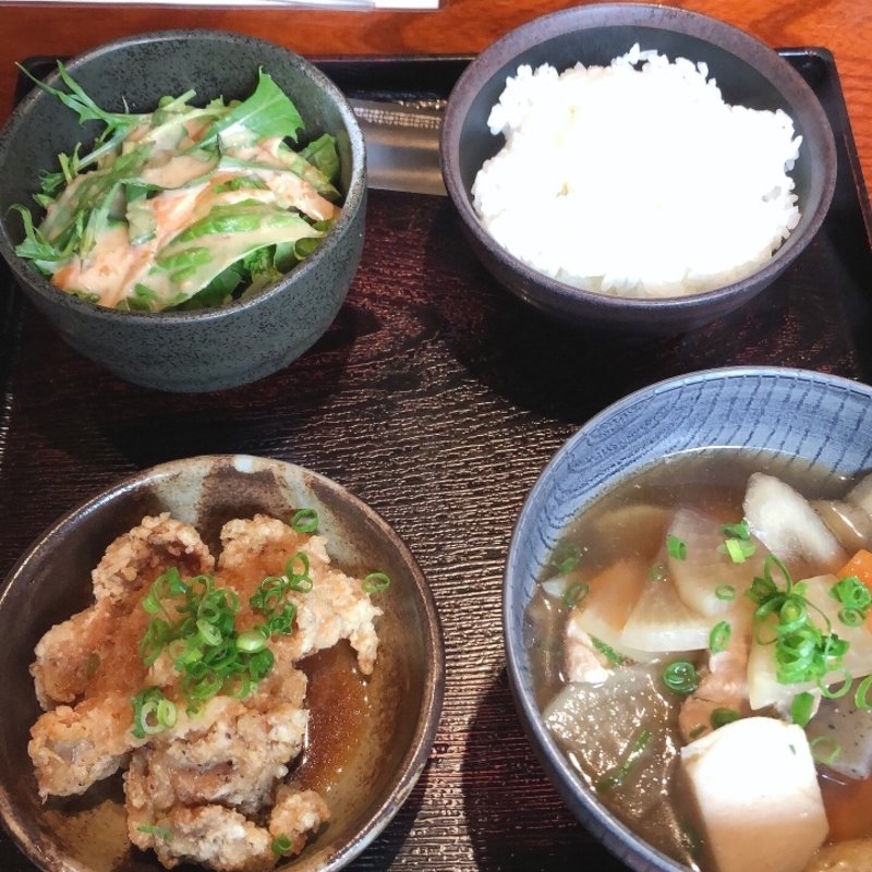 けんちん汁と唐揚げ定食(鳥元 浜松町店)