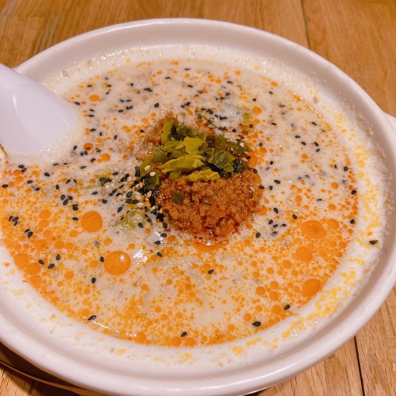 豆乳白胡麻坦々麺(馬馬虎虎 ルミネエスト新宿店 （マーマーフーフ【旧店名】百餃苑）)