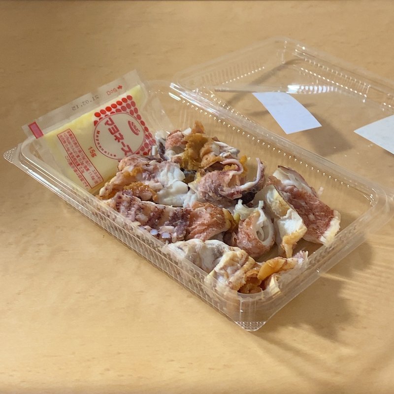 真いかプレス焼き(魚屋の台所 下の一色 御在所サービスエリア下り店 （サカナヤノダイドコロ シモノイシキ）)