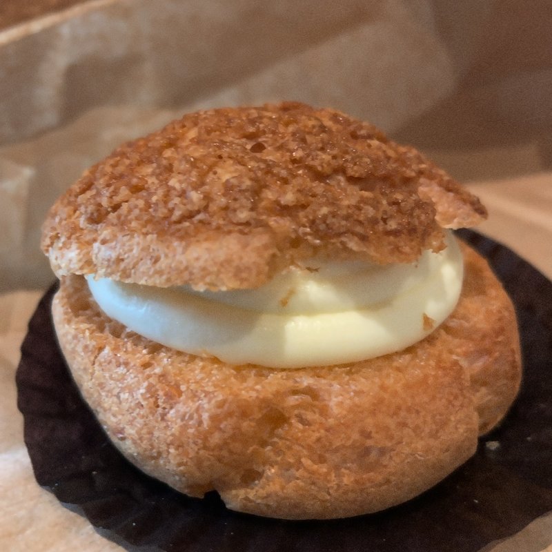 シュークリーム(パティスリーmaru's 浅草橋店)