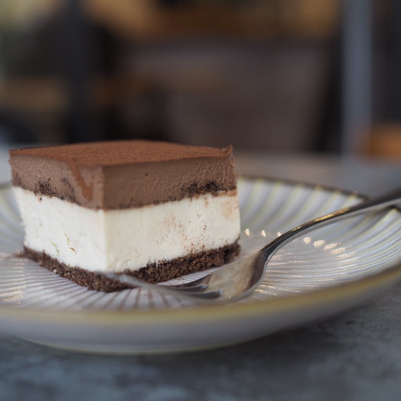 ヴィーガンティラミス(ねおん食堂)