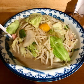 ちゃんぽん 野菜大盛り 生たまごトッピング(井出ちゃんぽん 名古屋東店)