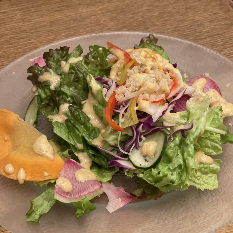 ランチのサラダ(ナチュラ マーケット)