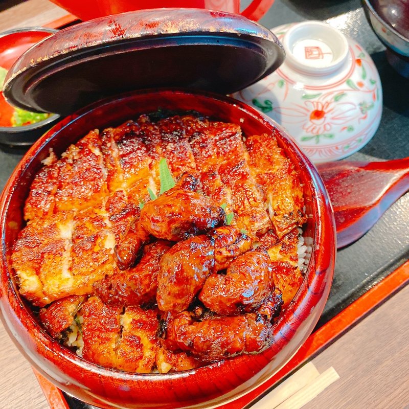 肝入りひつまぶし(炭焼うな富士)