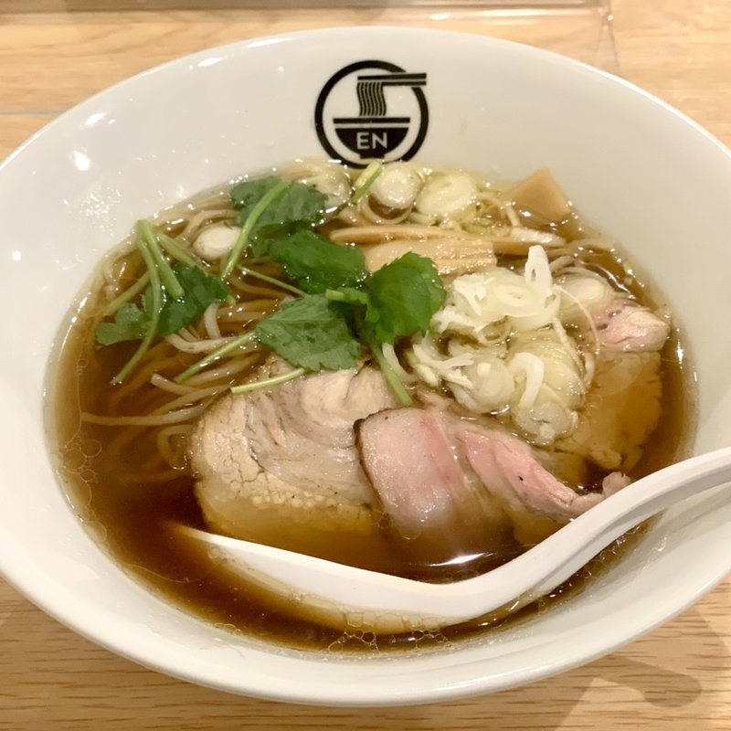 貝出汁ラーメン 醤油(麺屋 縁)