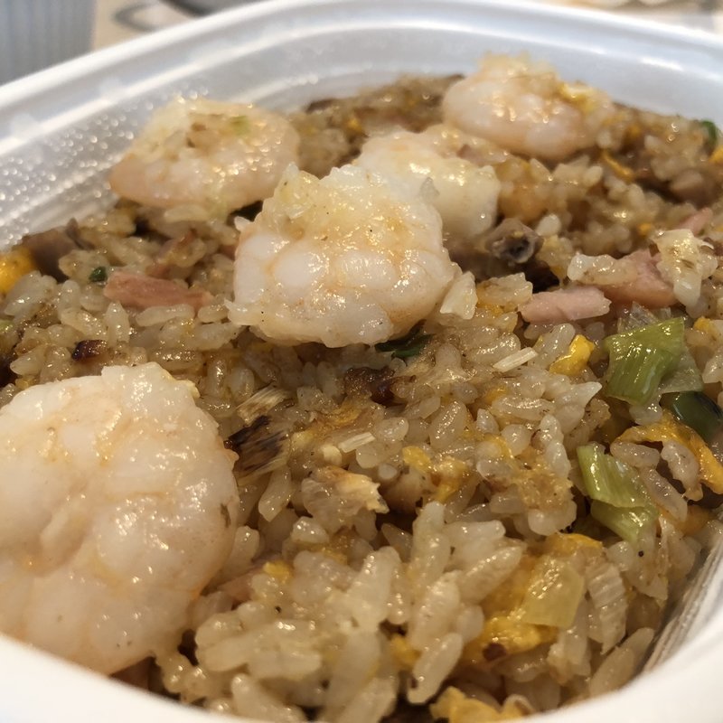 エビ入り五目チャーハン(中国酒菜館 華味屋)