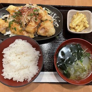 油淋鶏定食(倉蔵商店 （クラゾウショウテン）)