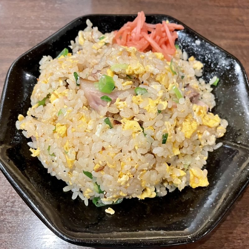 チャーハン(らー麺 鉄山靠 （てつざんこう）)