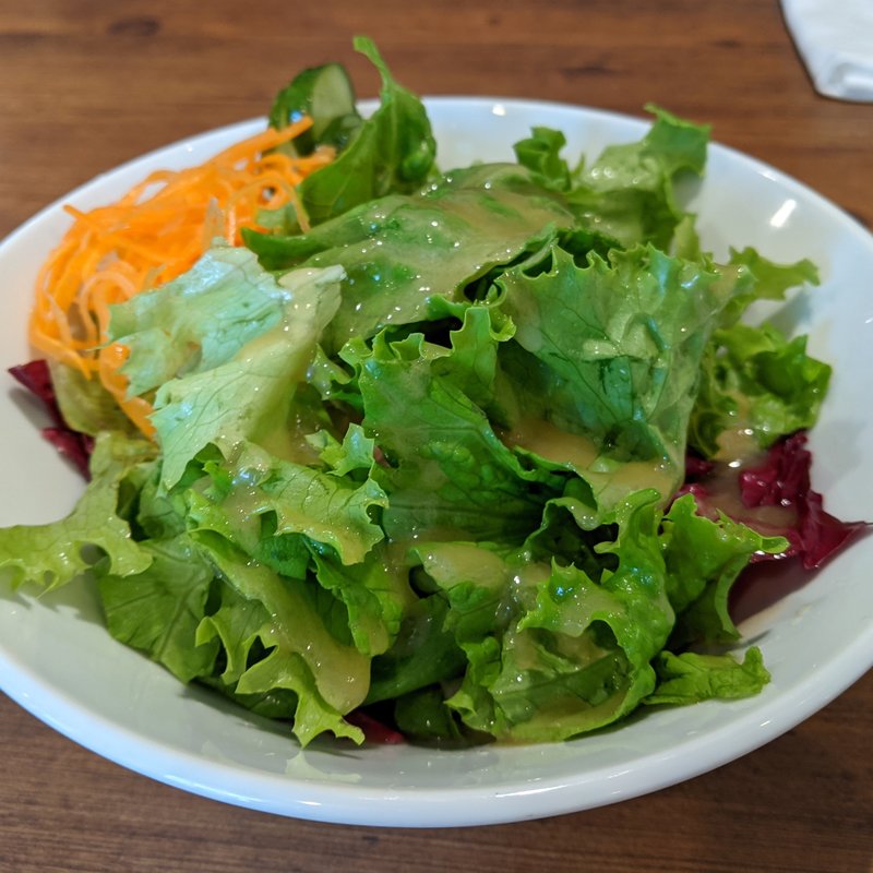 サラダ(bistro-yagishowten)