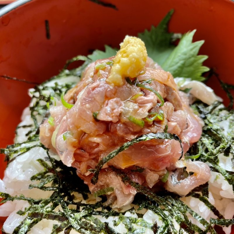 朝定食(市場の食堂 金目亭 )