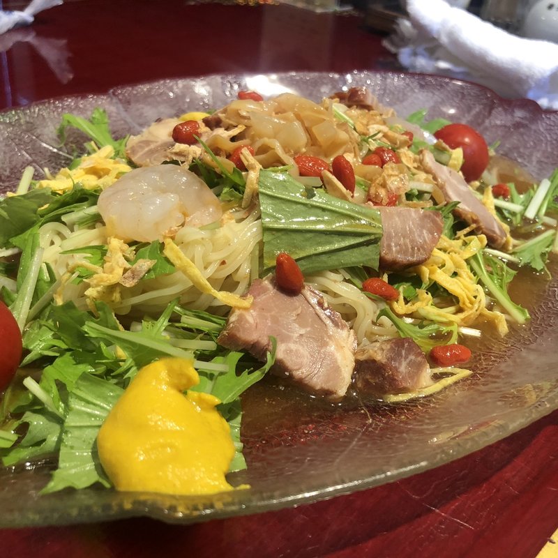 五目冷麺(中華楼 本店 （チュウカロウ）)