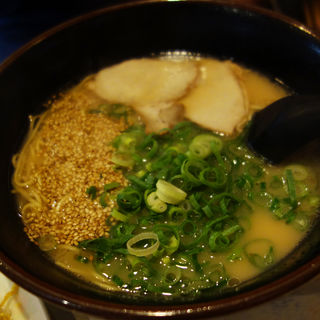 ラーメン(博多ラーメン 味一)