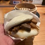鶴亀の魯肉まん(せいろ蒸しと魚 鶴亀)