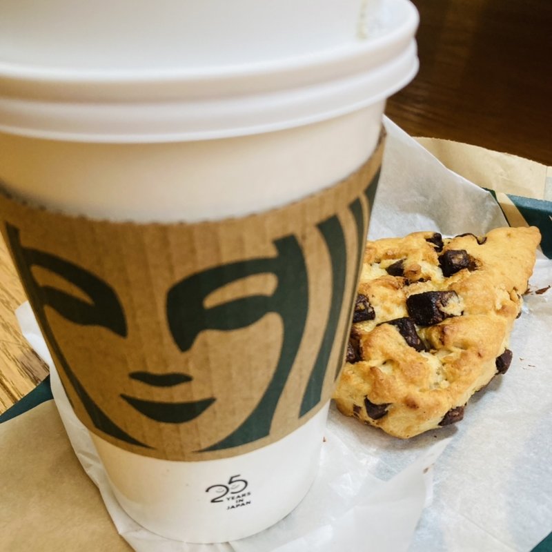チョコレートチャンクスコーン(スターバックス)