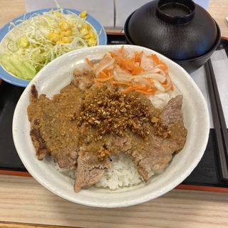 ポークステーキ丼　香味醤油(松屋)