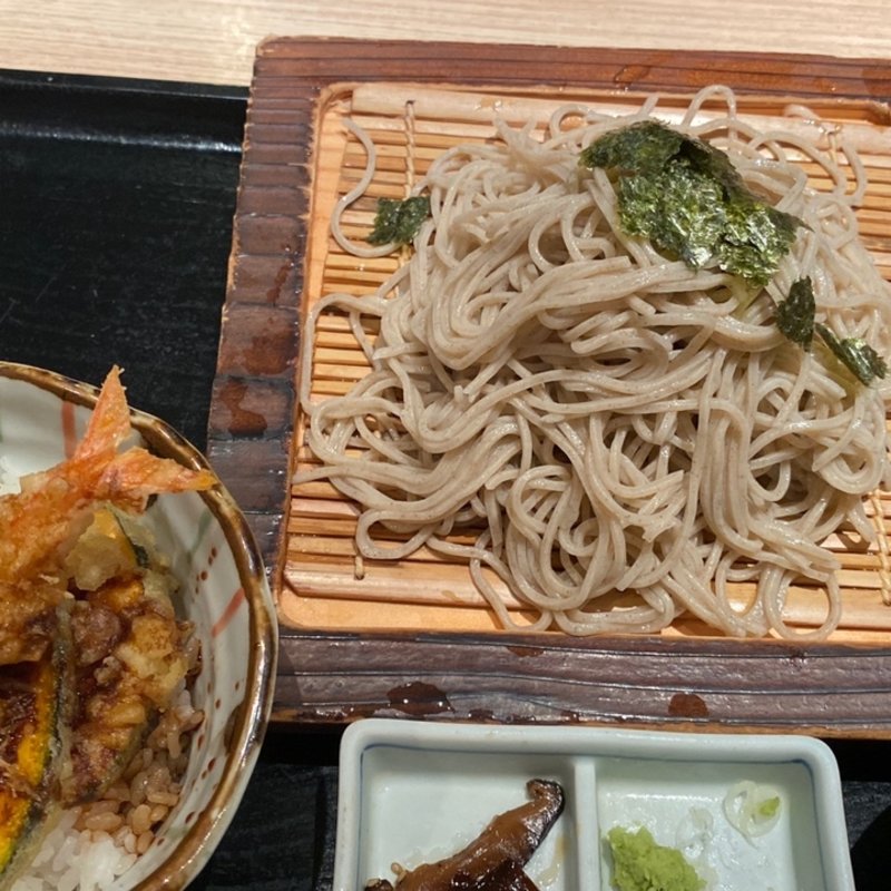 蕎麦、天丼セット(ゑべっさん 横浜店)
