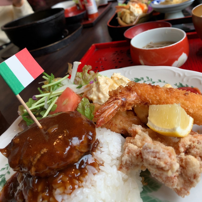 大人様ランチ(おもてなし・ちょうちょ家)