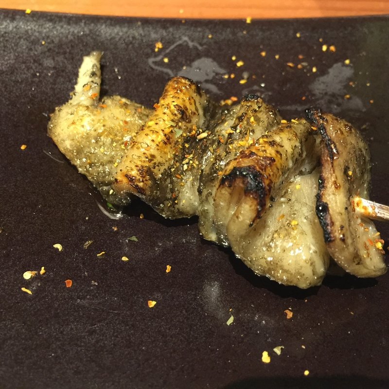 名古屋コーチンの皮(やきとり　龍星)