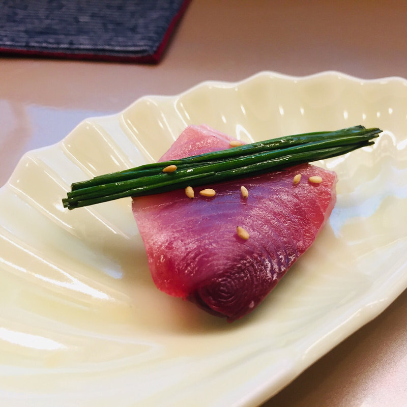 鹿児島県産鰹のお造り(寿司いけはた)