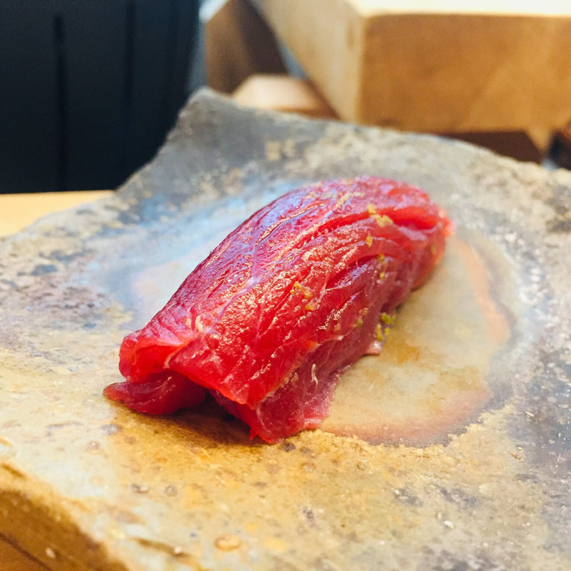 宮崎産戻り鰹の握り(寿司いけはた)