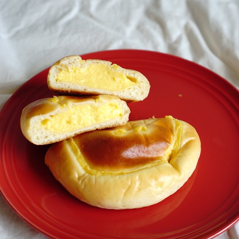 クリームパン(Boulangerie Melo)