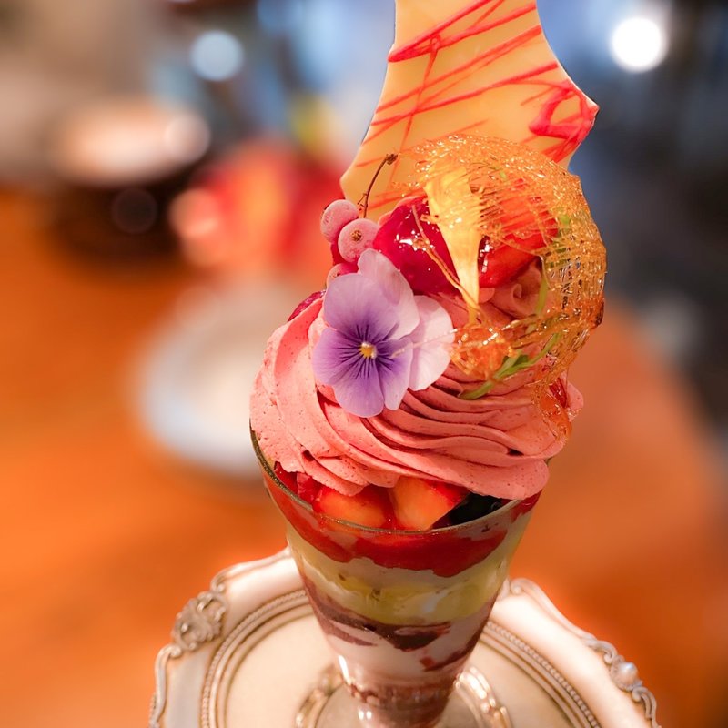 あまおうパフェプレミアム(パペルブルグ)