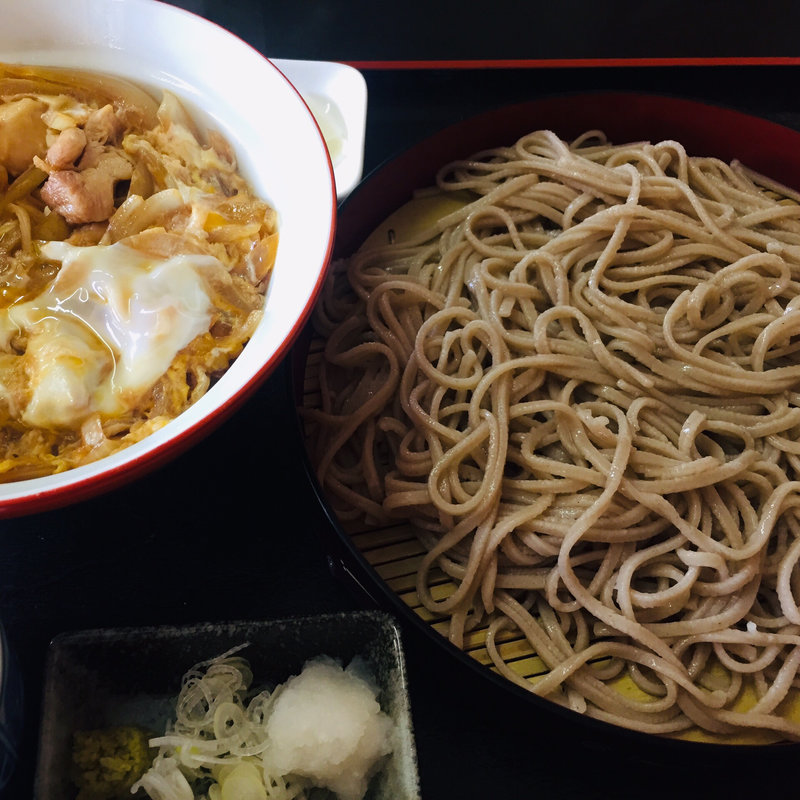 手打ちそばと親子丼(そば処 北乃家)