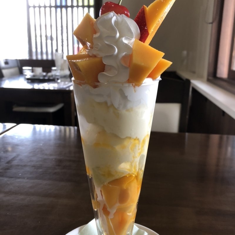 マンゴーパフェ(津久見屋果實店 )