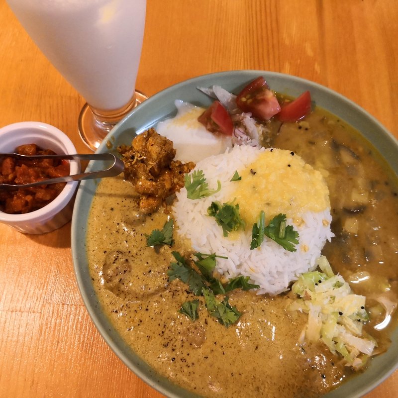 チキンカレープレート(ポラポラ食堂)