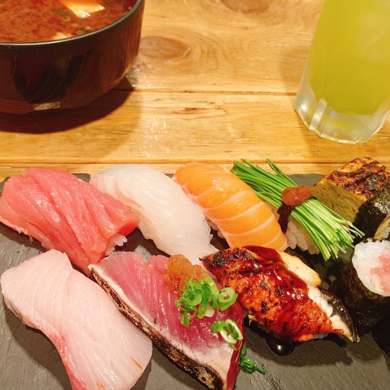 寿司ランチ(立ち寿司 杉尾 西中島店)