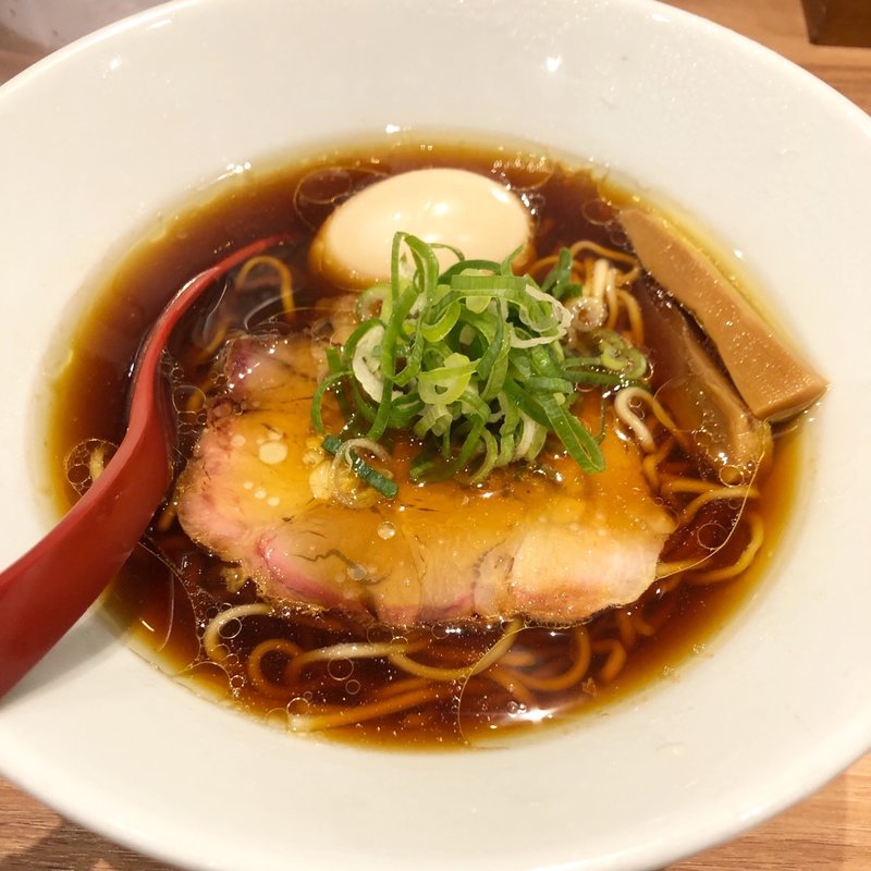 味玉淡麗醤油ラーメン(ソラノイロNIPPON)