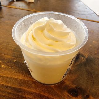 ホイップクリームのミルクプリン(セブン-イレブン 台東浅草橋１丁目店)