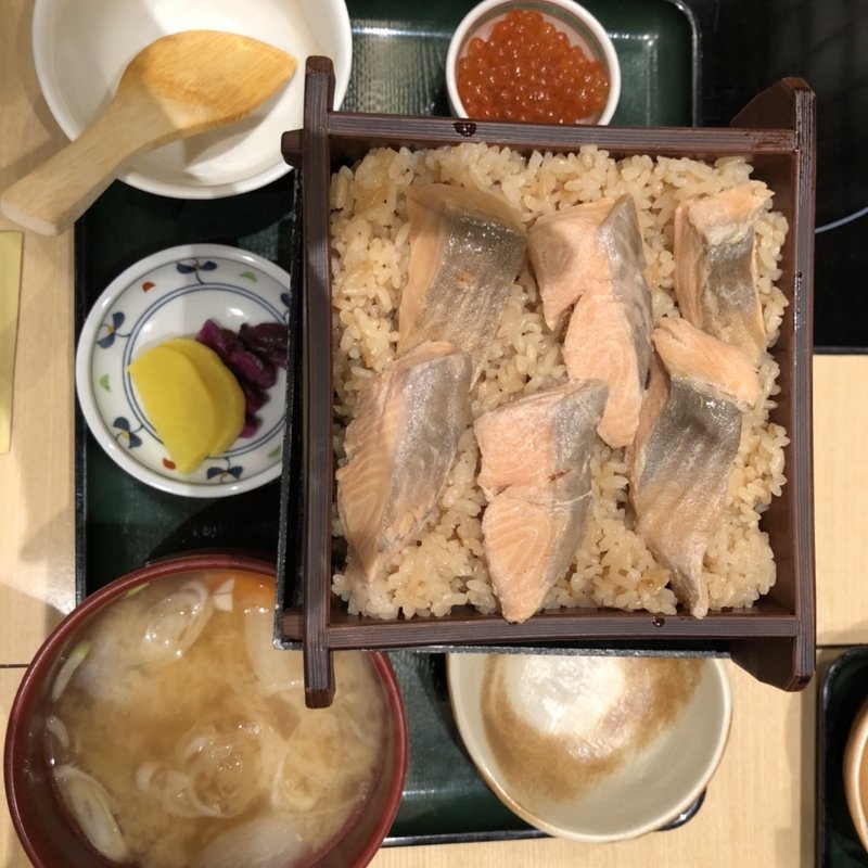 はらこ飯(漁亭浜や エスパル店 （浜や）)