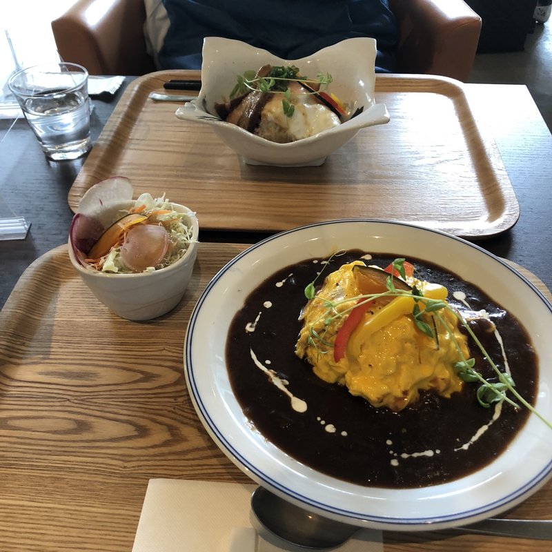 (カフェ マリエ)