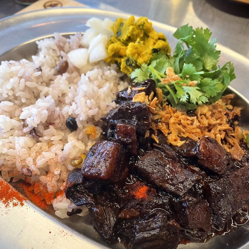 ルーロー飯(高丸電氣（シル・キーマ ）)