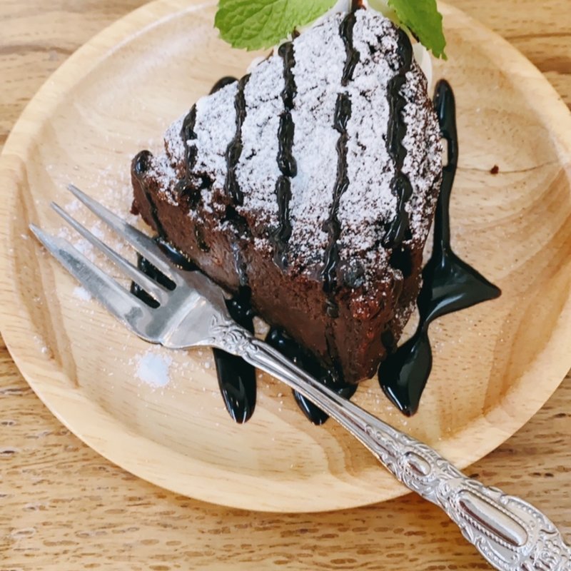 濃厚ガトーショコラ(さぼてんcafe)