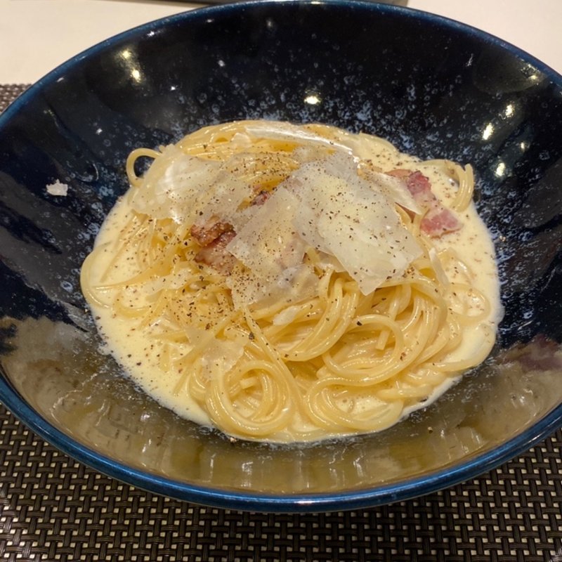 カルボナーラ(壁の穴 そごう横浜店)