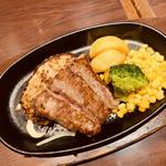 自家製ハンバーグ&宮ロースカット(ステーキ宮 あべのキューズモール店)