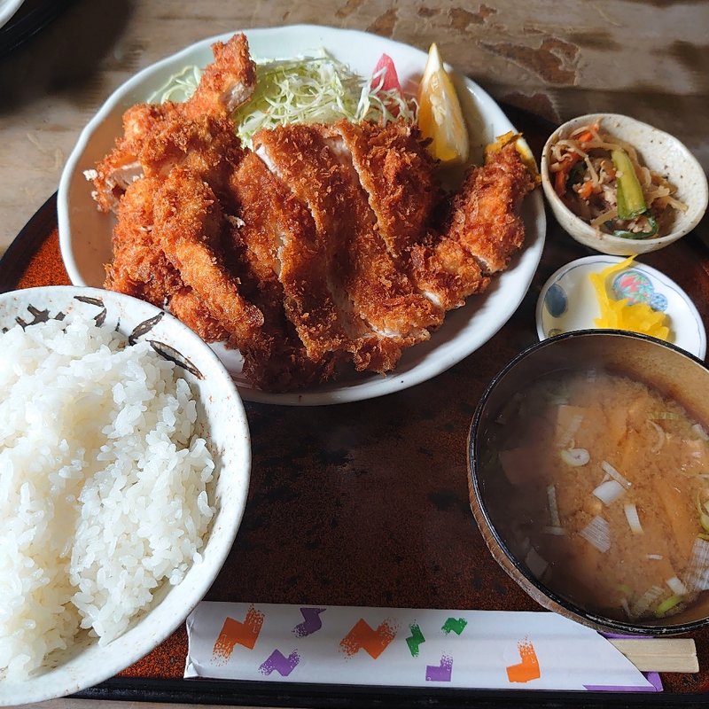 ジャンボチキンカツ定食(夢屋 )