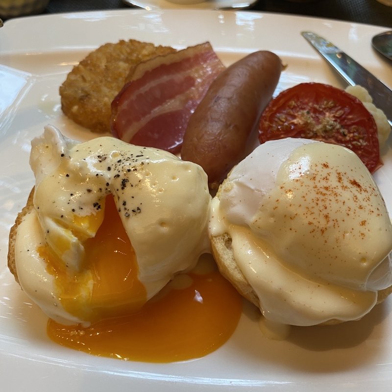 エックベネディクト(庭のホテル )